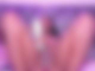 Ana-Foxx's Live Sex Cam Show