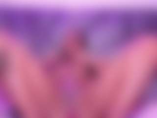 Live cam show with Ana-Foxx - Strip Mature on Free Soda
