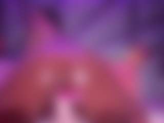 Ana-Foxx's Live Sex Cam Show