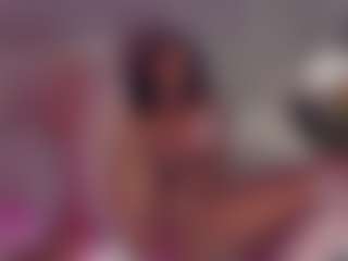 Live cam show with Perfect Latin Aura - Cute on Camiplay Live