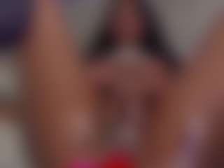 Perfect Latin Aura's Live Sex Cam Show
