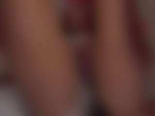 Perfect Latin Aura's Live Sex Cam Show