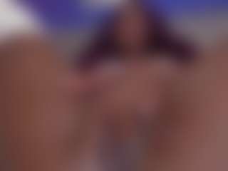 Perfect Latin Aura's Live Sex Cam Show