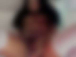 Perfect Latin Aura's Live Sex Cam Show