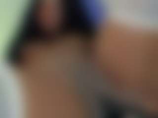 Perfect Latin Aura's Live Sex Cam Show