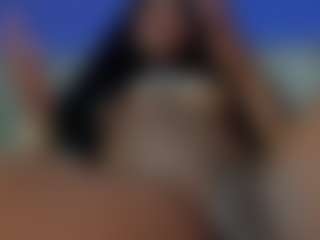 Perfect Latin Aura's Live Sex Cam Show