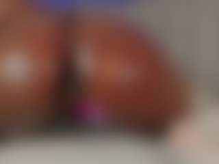 Perfect Latin Aura's Live Sex Cam Show