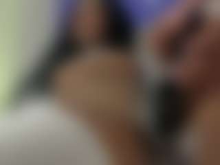 AuraEbony's Live Sex Cam Show
