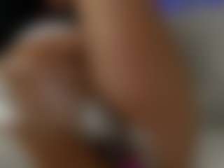 AuraEbony's Live Sex Cam Show