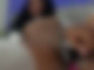 AuraEbony's Live Sex Cam Show