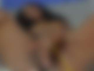 AuraEbony's Live Sex Cam Show