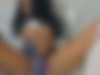 Live cam show with AuraEbony - Public on xfollow cams