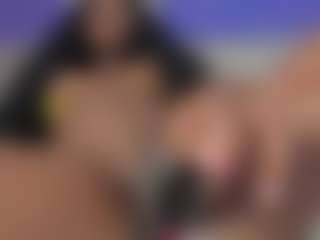 AuraEbony's Live Sex Cam Show