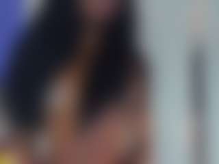 AuraEbony's Live Sex Cam Show