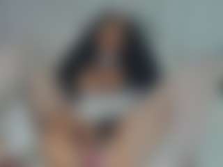 AuraEbony's Live Sex Cam Show