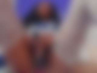 AuraEbony's Live Sex Cam Show