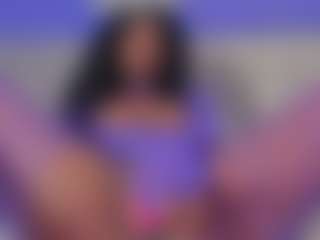 AuraEbony's Live Sex Cam Show