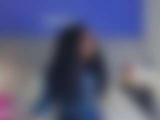 Live cam show with AuraEbony - College on Fling VIP Chat