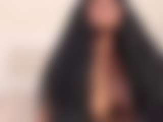 AuraEbony's Live Sex Cam Show