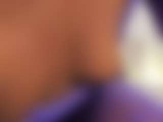 AuraEbony's Live Sex Cam Show