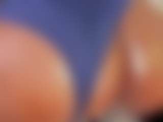 AuraEbony's Live Sex Cam Show