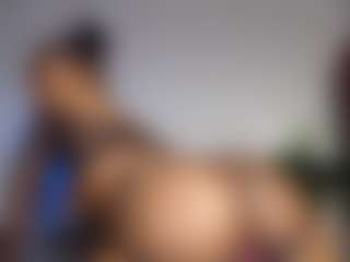dolly360 MILF webcam performer live streaming