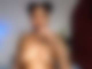dolly360 MILF webcam performer live streaming