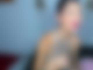 Live cam show with grehta-diamond - Blowjob on Camsoda
