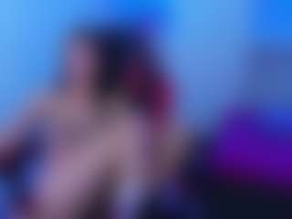 Live cam show with HoneyLuxe - Facial on Camsoda