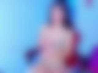 Live cam show with HoneyLuxe - Blue Eyes on thefappeningchat.com