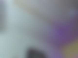Live cam show with HoneyLuxe - Facial on Camming Site