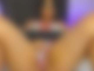 Melanie-hillz's Live Sex Cam Show