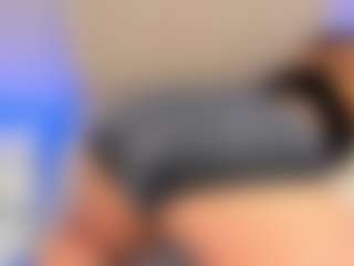 Melanie-hillz's Live Sex Cam Show