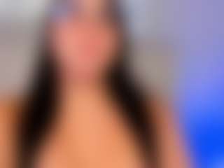 Live cam show with Melanie-hillz - BBW on milfzrlive.com