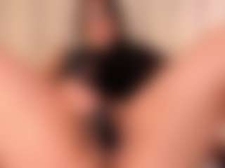 Melanie-hillz's Live Sex Cam Show
