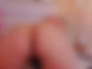 Melanie-hillz's Live Sex Cam Show