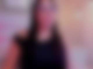 Live cam show with Melanie-hillz - Cowgirl on dropp.cam