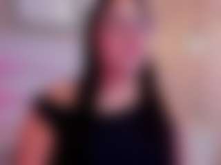 Live cam show with Melanie-hillz - Small Tits on chickslive.net