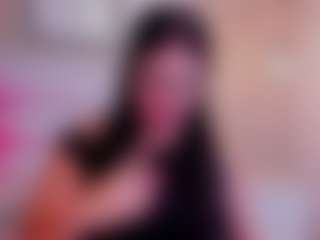 Live cam show with Melanie-hillz - Butt Plug on justonemore.cc
