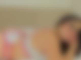 Live cam show with Melanie-hillz - BBW on CamwithHer