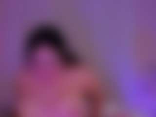Melanie-hillz's Live Sex Cam Show