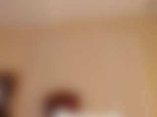Melanie-hillz's Live Sex Cam Show