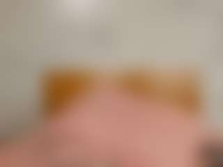 Melanie-hillz's Live Sex Cam Show