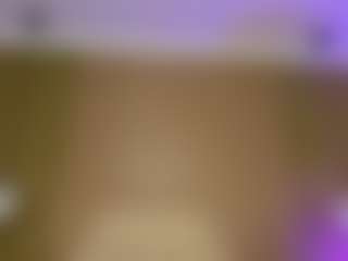 Live cam show with Melanie-hillz - Fingerass on sexylive.show