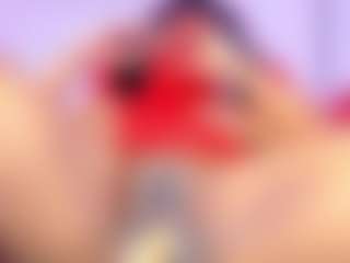 SilvanaRave's Live Sex Cam Show