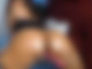Live cam show with Spicy247 - Ebony Teen (18+) on xxxlivecams.org