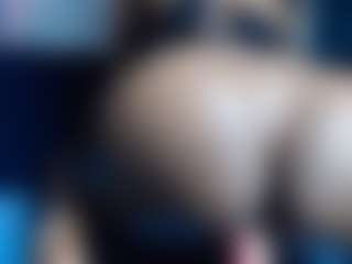 Live cam show with Spicy247 - Handjob on CamClone