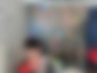 Live cam show with jay-peep - Brown Eyes on madthumbs