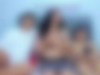 LUNA JONAS TOMY's Live Sex Cam Show