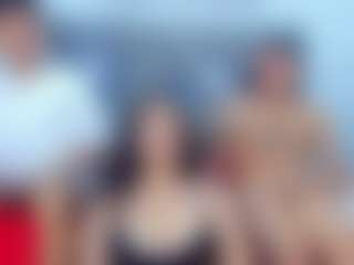 LUNA JONAS TOMY's Live Sex Cam Show